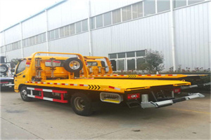 永善附近拖车救援搭电